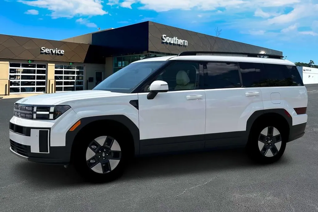 2026 Hyundai Santa Fe SEL photo 1