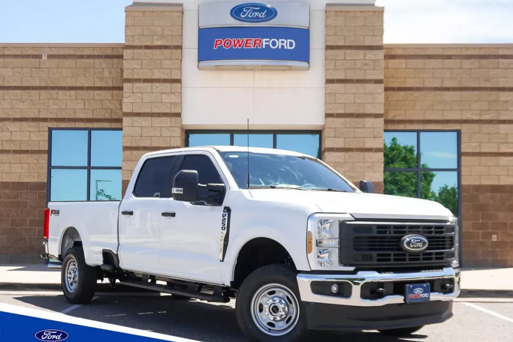 2025 Ford F-250 photo 1