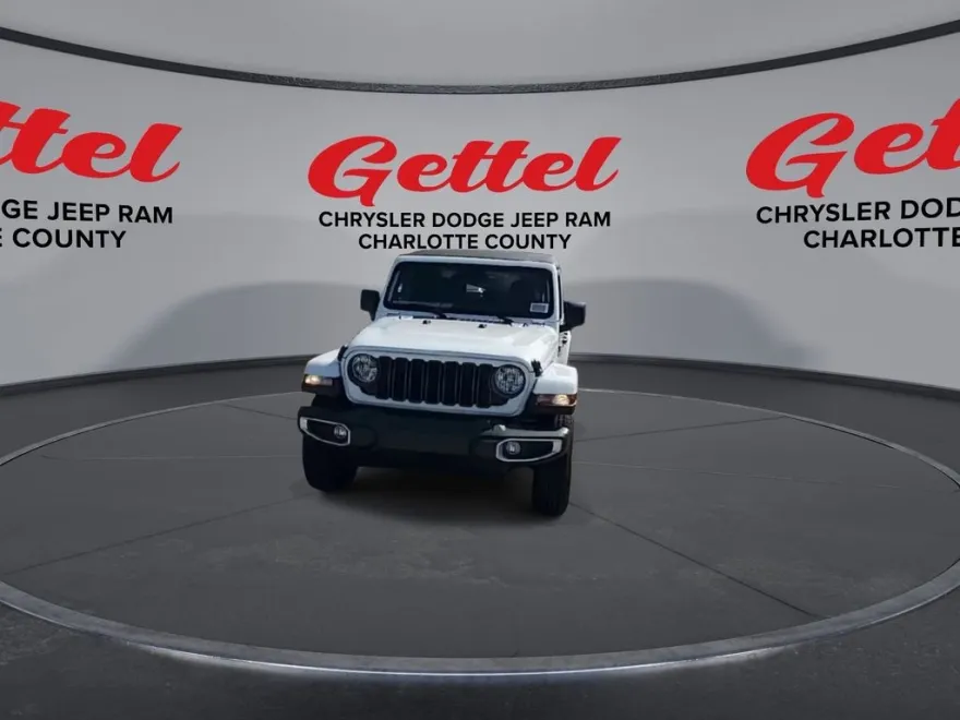 2025 Jeep Gladiator Sport S photo 1