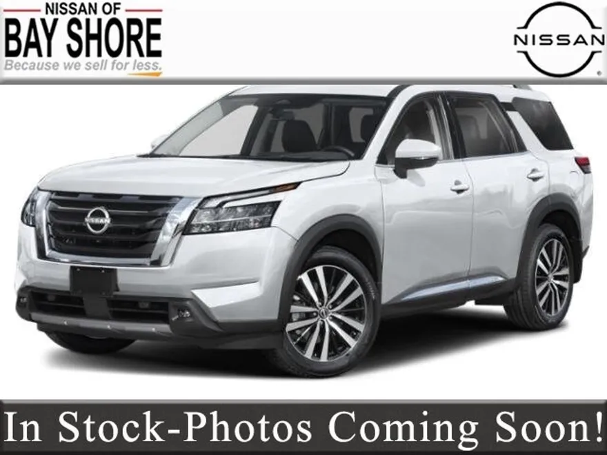 2025 Nissan Pathfinder Platinum photo 1