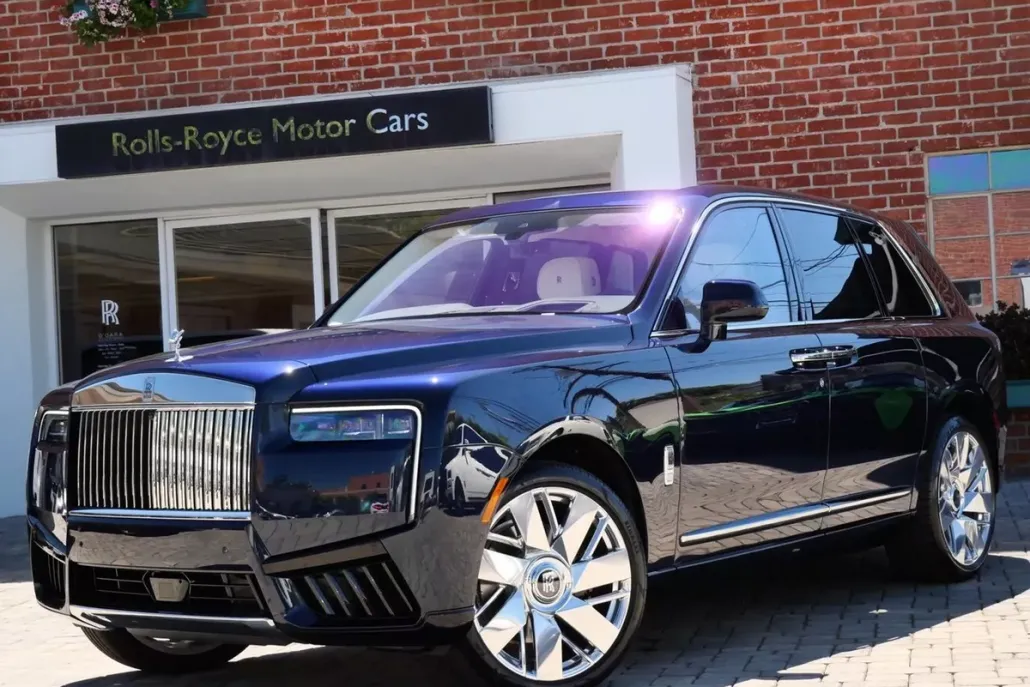 2025 Rolls Royce Cullinan RR photo 1
