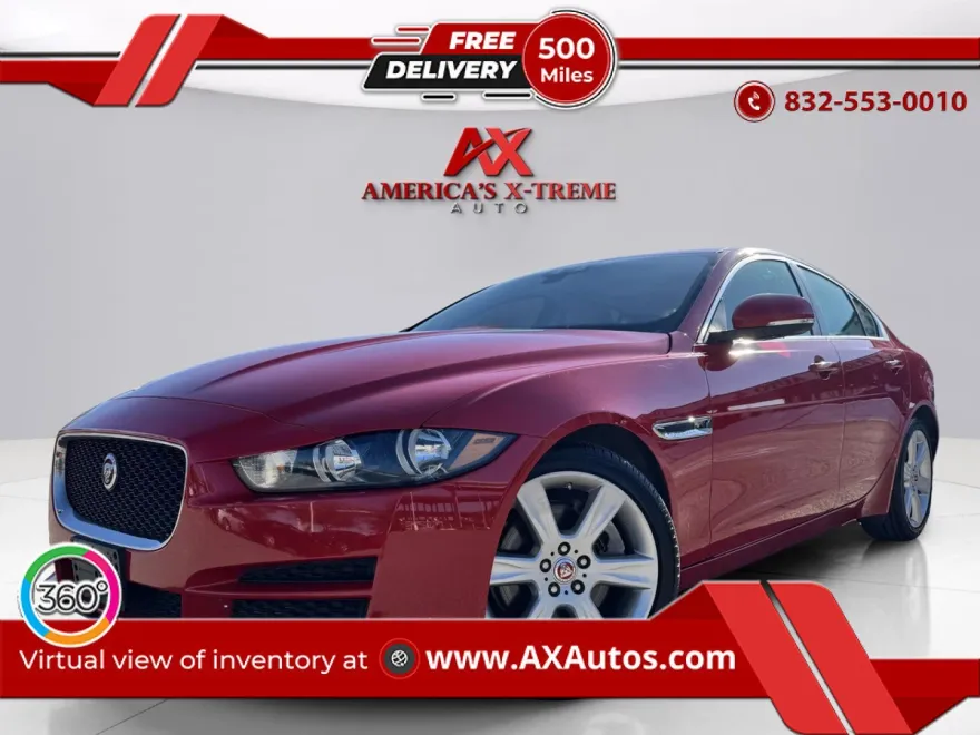 2019 Jaguar XE Premium photo 1