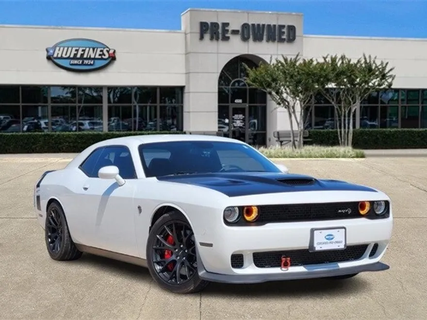 2016 Dodge Challenger SRT8 Hellcat photo 1
