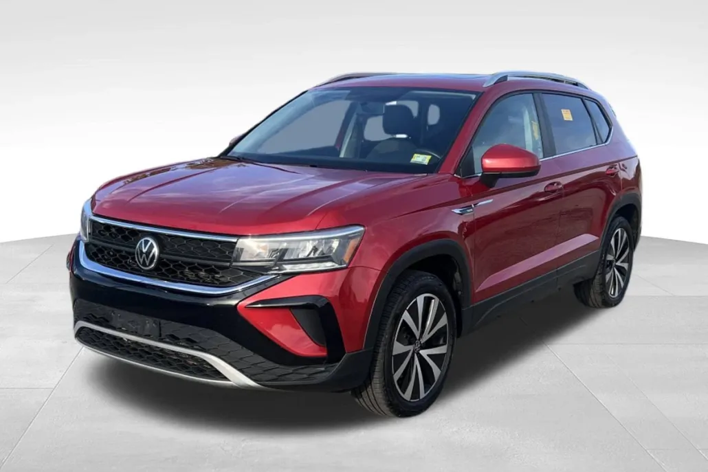 2022 Volkswagen Taos SE photo 1