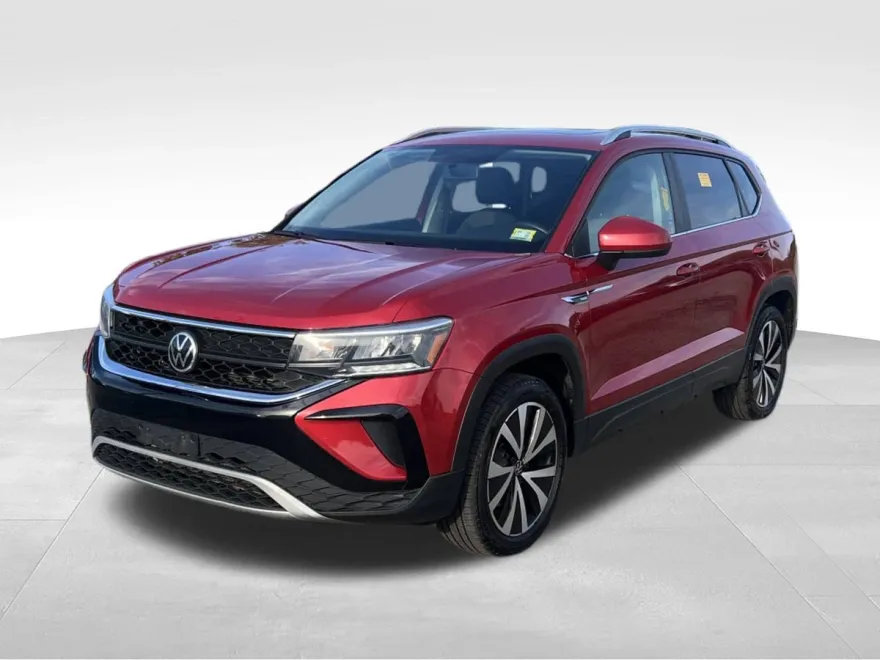2022 Volkswagen Taos SE photo 1