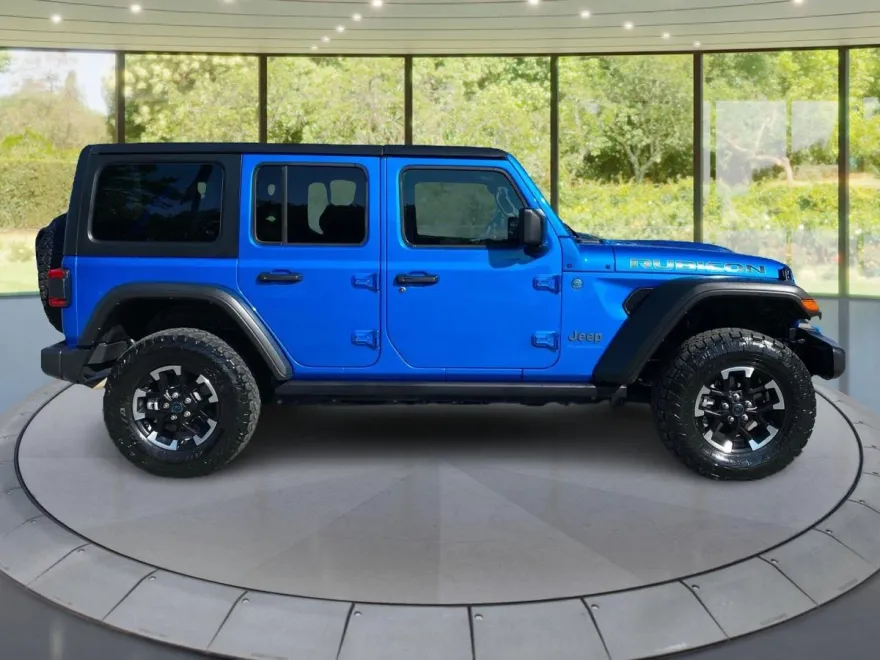 2024 Jeep Wrangler 4xe Rubicon photo 1