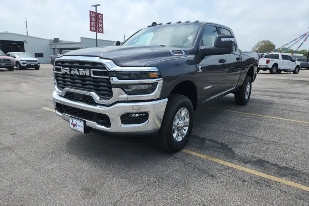 2025 Ram 2500 Big Horn photo 1