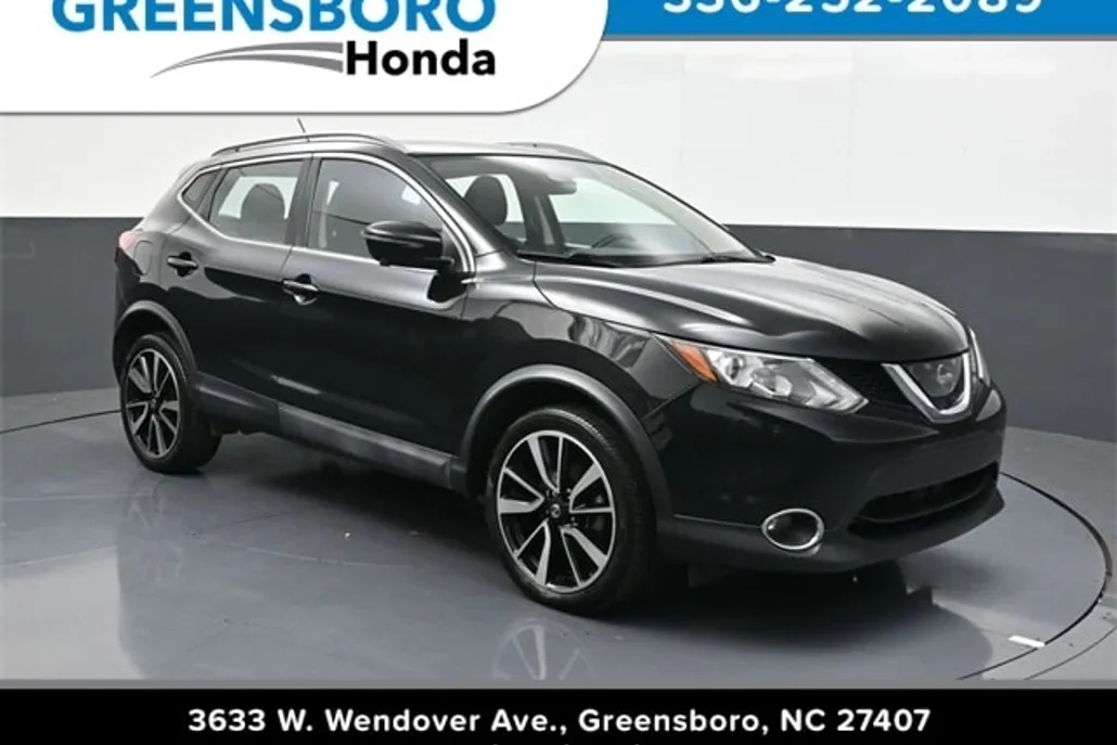 2017 Nissan Rogue Sport SL photo 1
