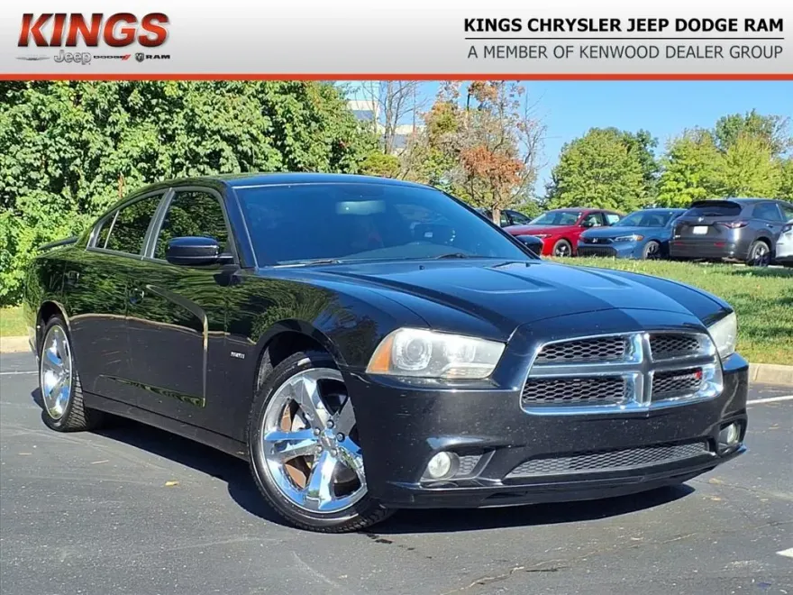 2013 Dodge Charger R/T photo 1