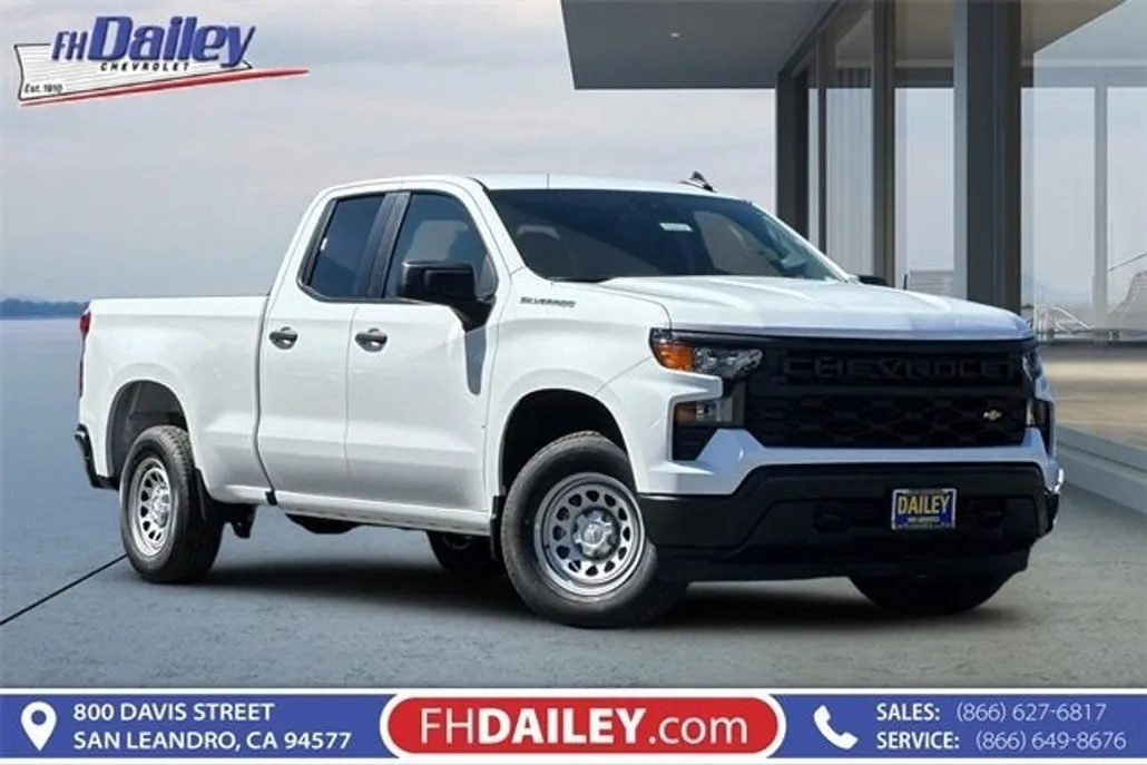 2025 Chevrolet Silverado 1500 photo 1