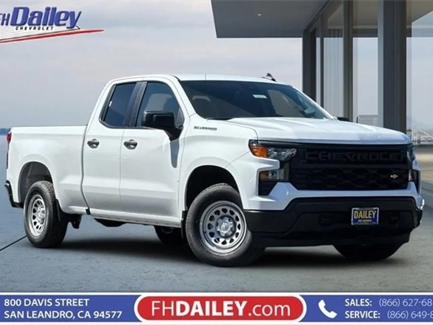 2025 Chevrolet Silverado 1500 photo 1