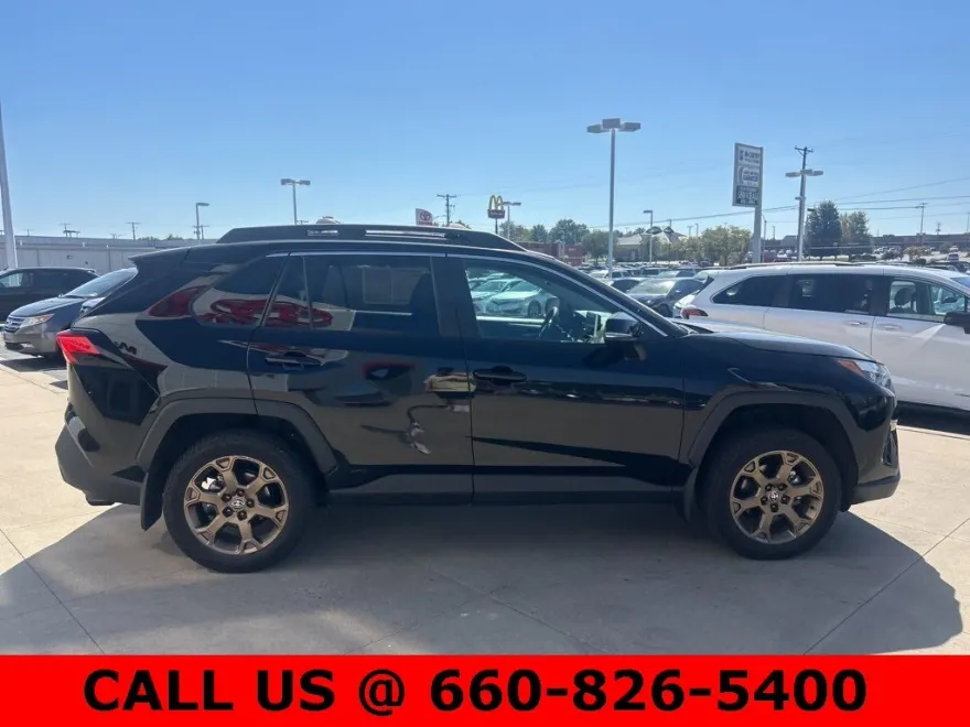 2024 Toyota RAV4 Hybrid photo 1