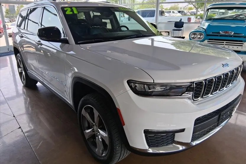 2021 Jeep Grand Cherokee Limited photo 1