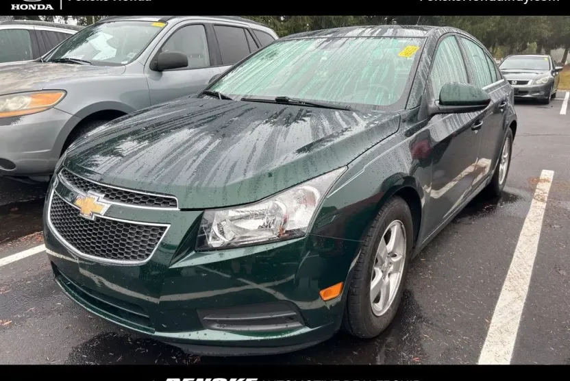 2014 Chevrolet Cruze photo 1