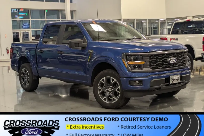 2025 Ford F-150 STX photo 1