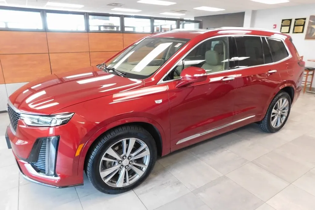 2020 Cadillac XT6 Premium Luxury photo 1