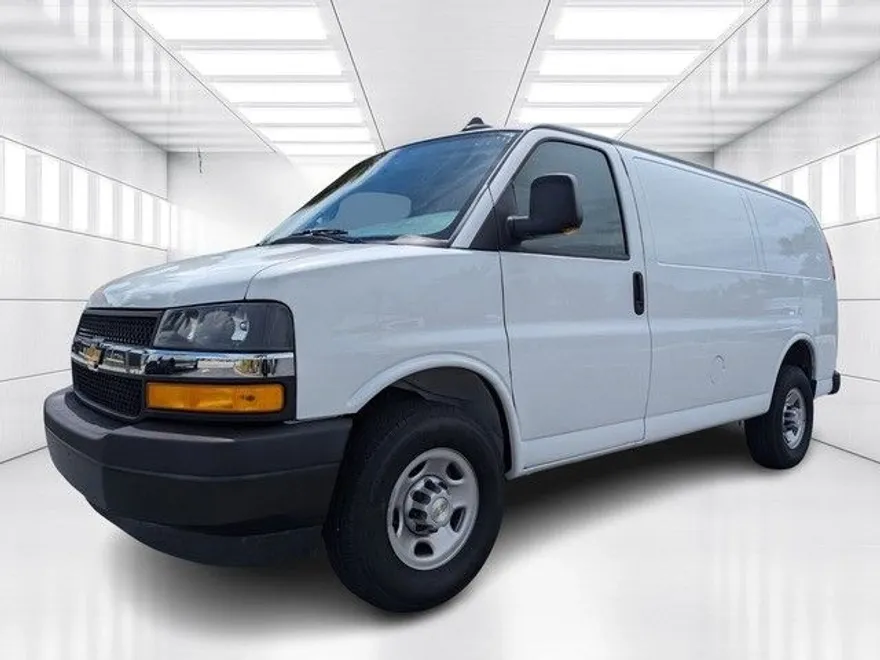2024 Chevrolet Express 2500 Cargo photo 1