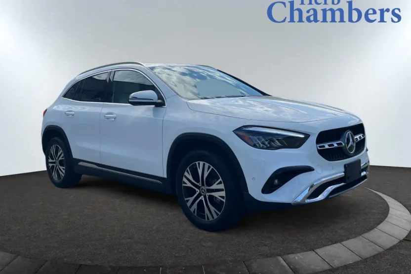 2025 Mercedes Benz GLA 250 4MATIC photo 1