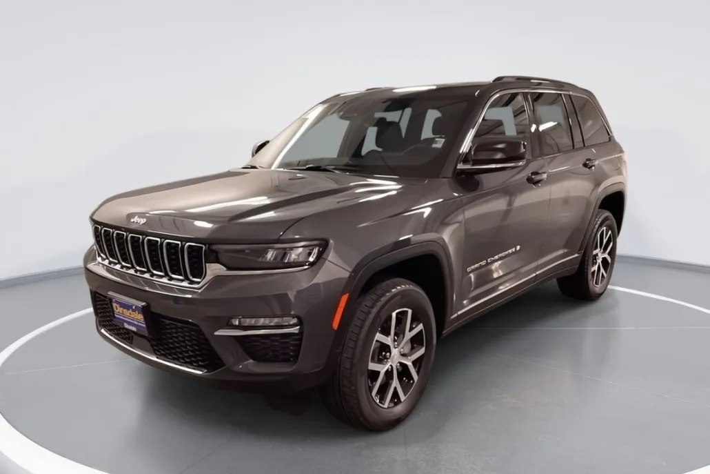 2025 Jeep Grand Cherokee Limited photo 1