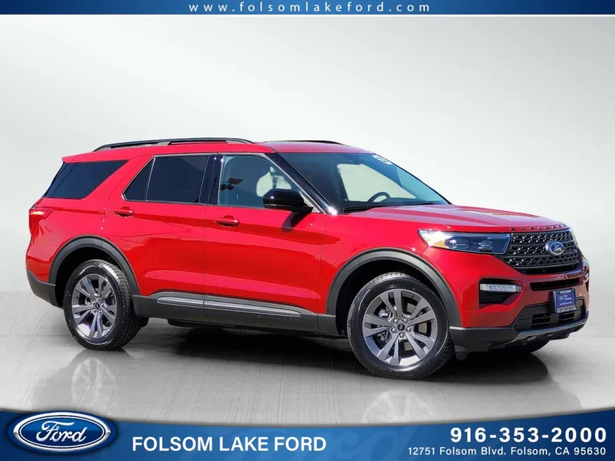2022 Ford Explorer XLT photo 1