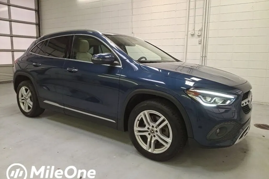 2021 Mercedes Benz GLA 250 4MATIC photo 1