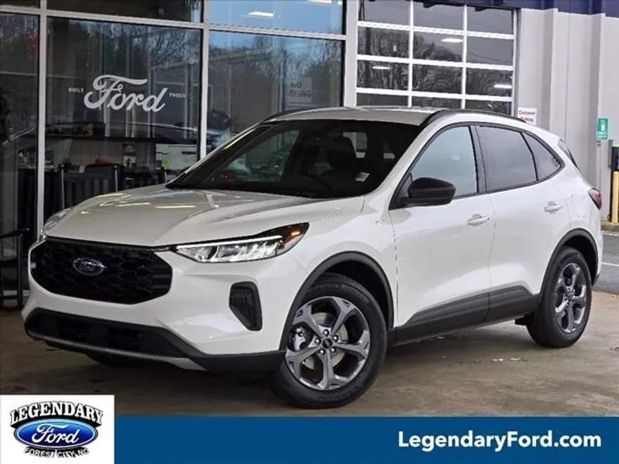 2025 Ford Escape ST-Line photo 1