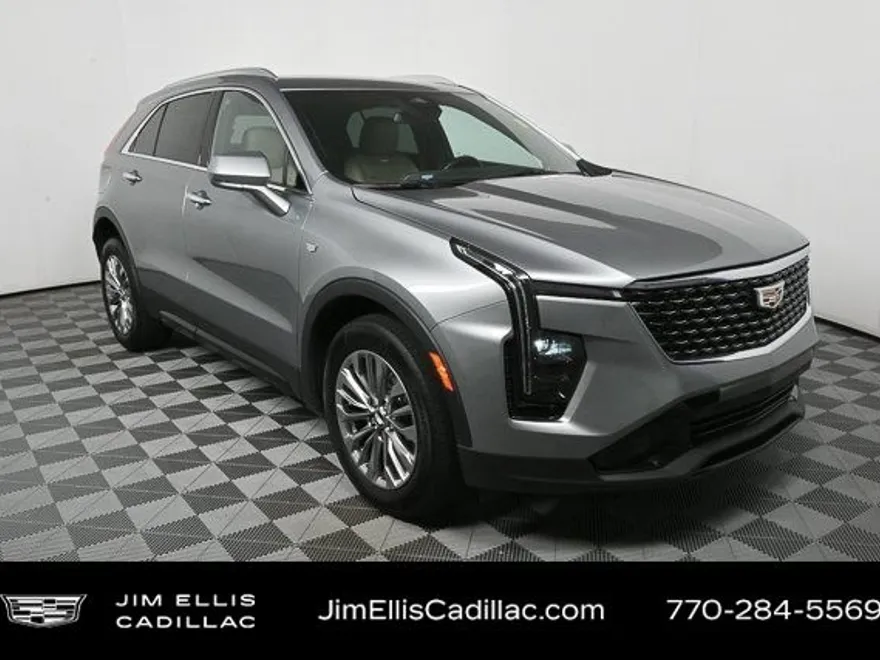 2024 Cadillac XT4 Premium Luxury photo 1