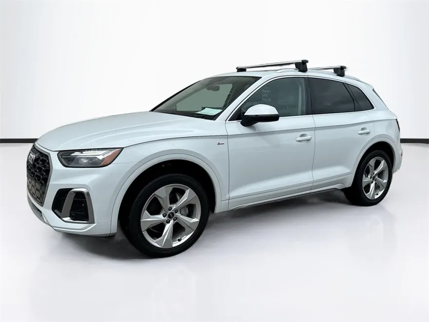 2022 Audi Q5 45 S line Premium Plus photo 1