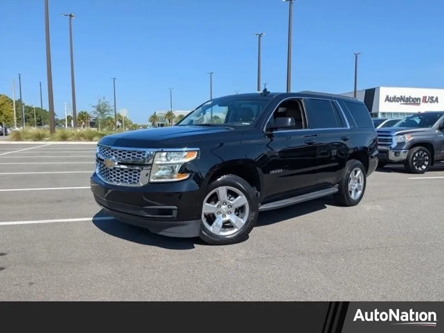 2018 Chevrolet Tahoe LT photo 1