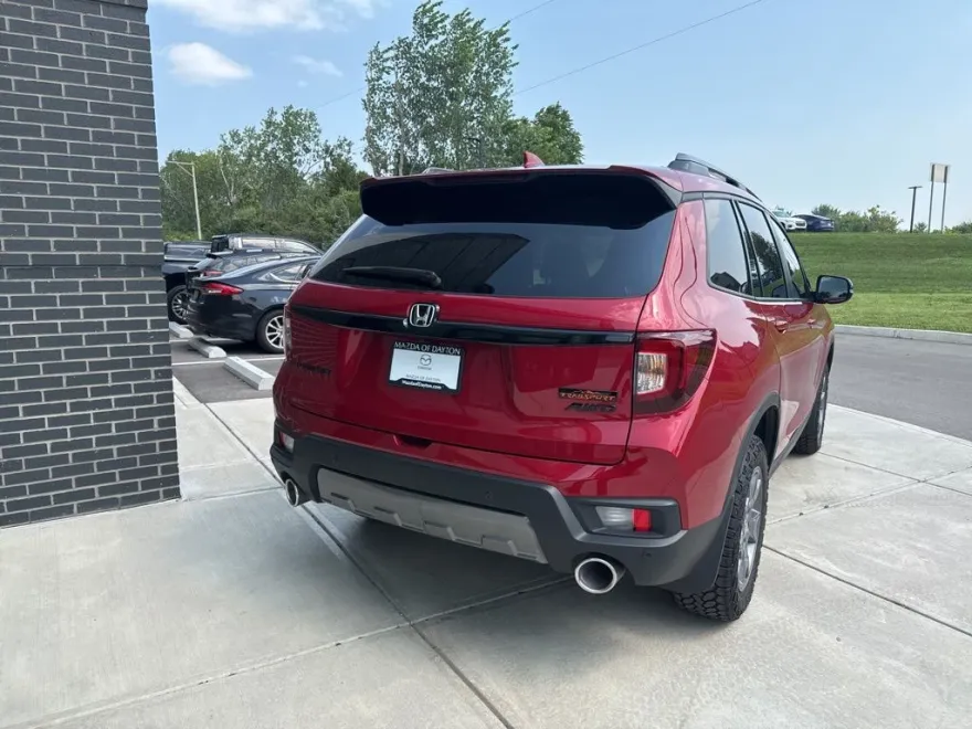 2024 Honda Passport TrailSport photo 1