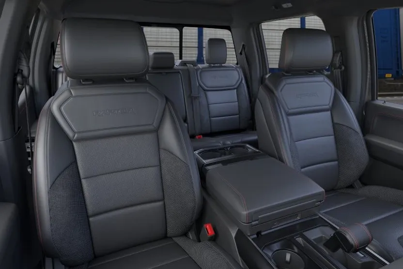2025 Ford F-150 Raptor photo 1