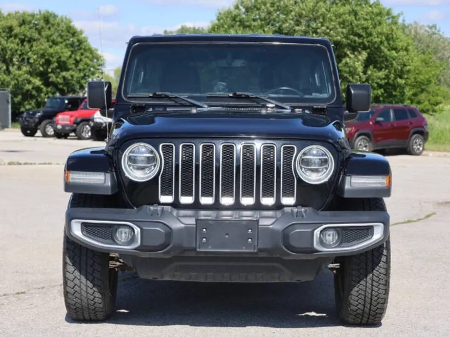 2018 Jeep Wrangler Unlimited Sahara photo 1
