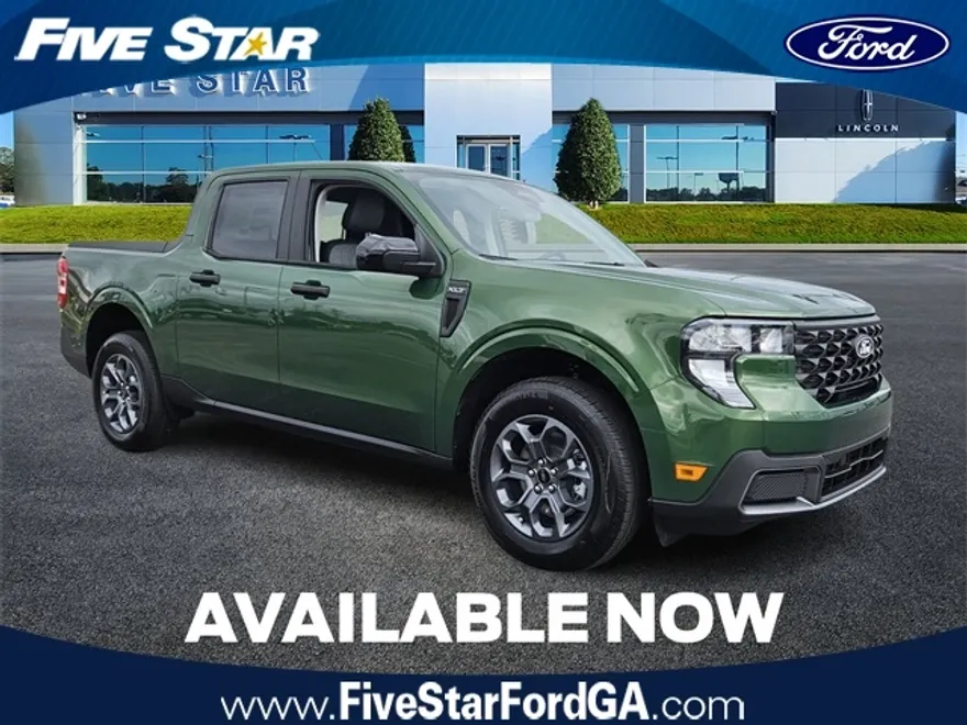 2025 Ford Maverick XLT photo 1