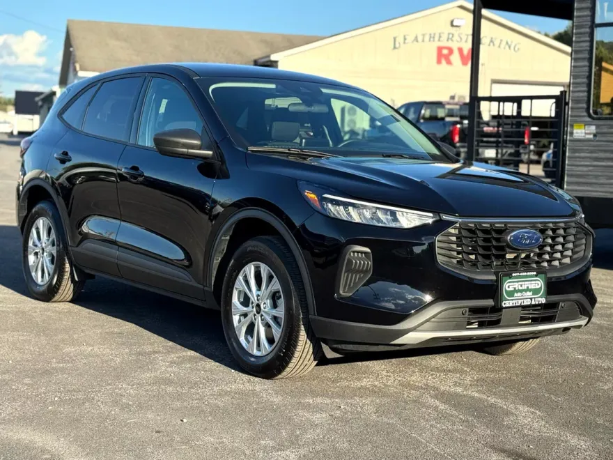 2025 Ford Escape Active photo 1