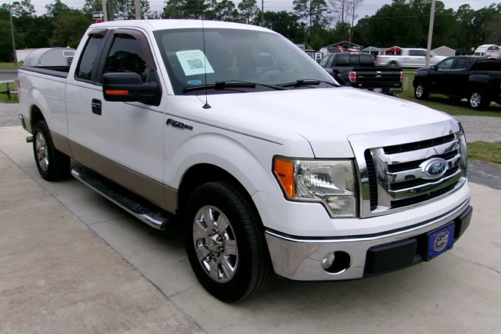 2009 Ford F-150 XLT photo 1