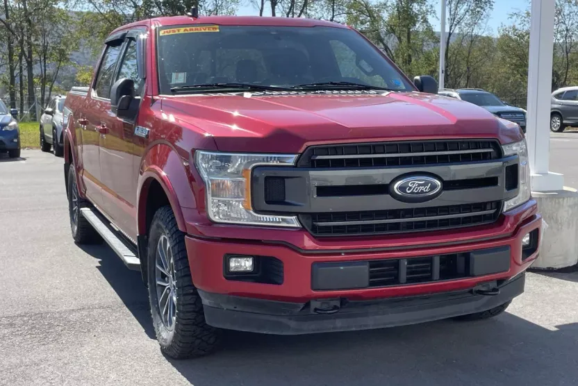 2020 Ford F-150 XLT photo 1