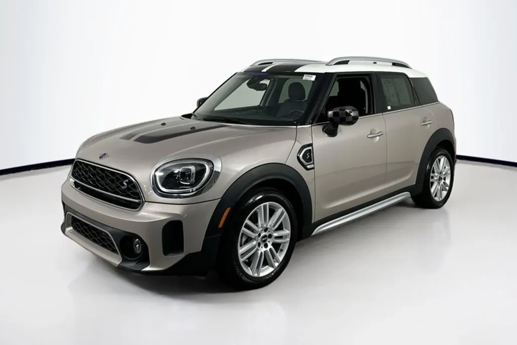 2023 Mini Countryman S photo 1