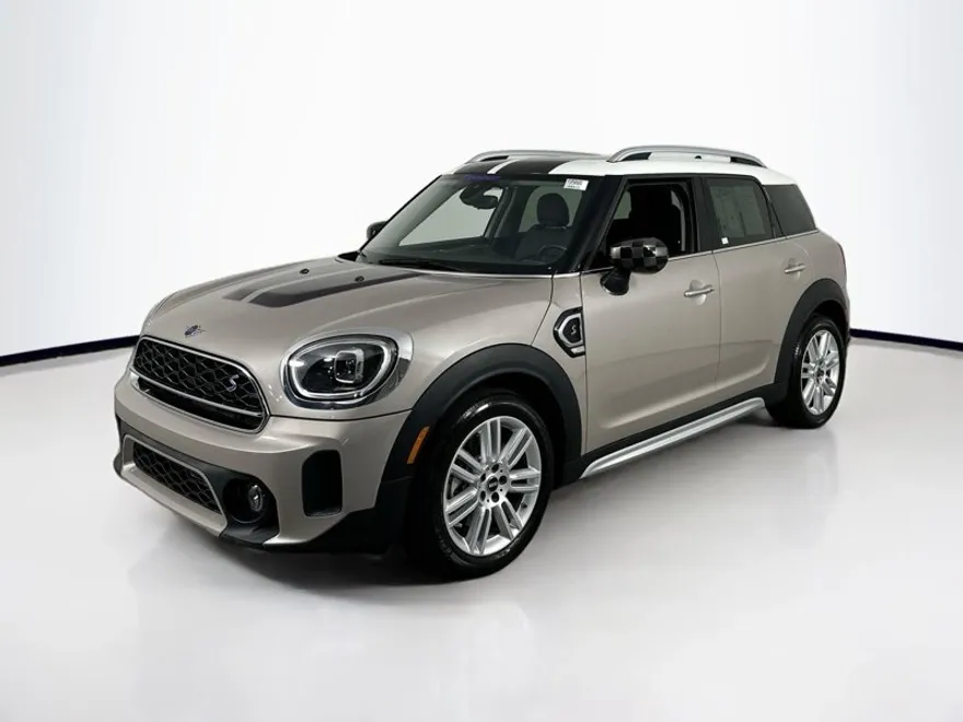 2023 Mini Countryman S photo 1