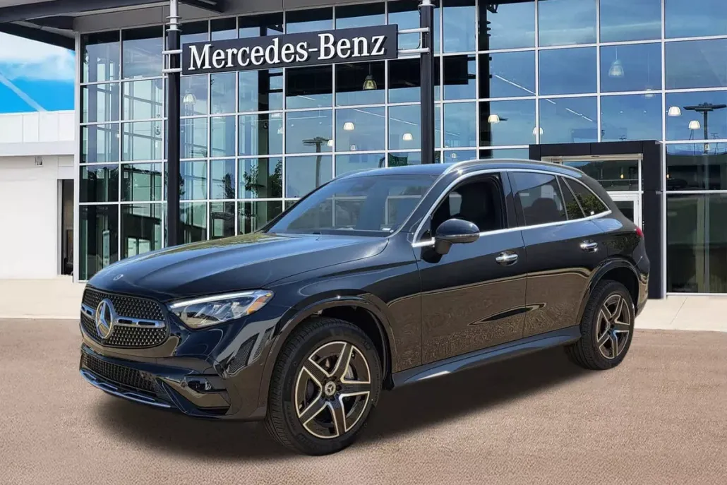 2026 Mercedes Benz GLC 300 photo 1