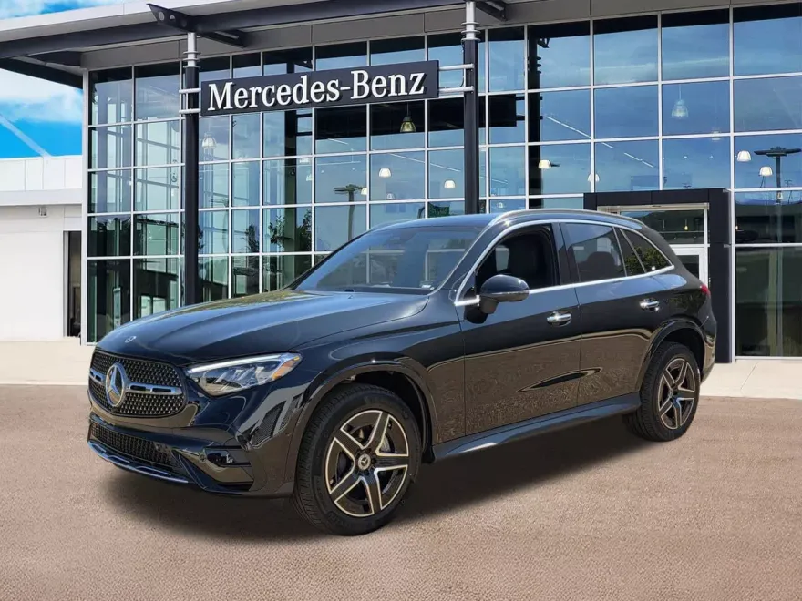 2026 Mercedes Benz GLC 300 photo 1