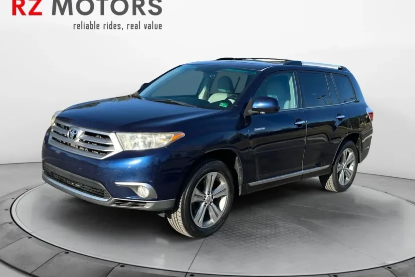 2011 Toyota Highlander Limited Sport photo 1