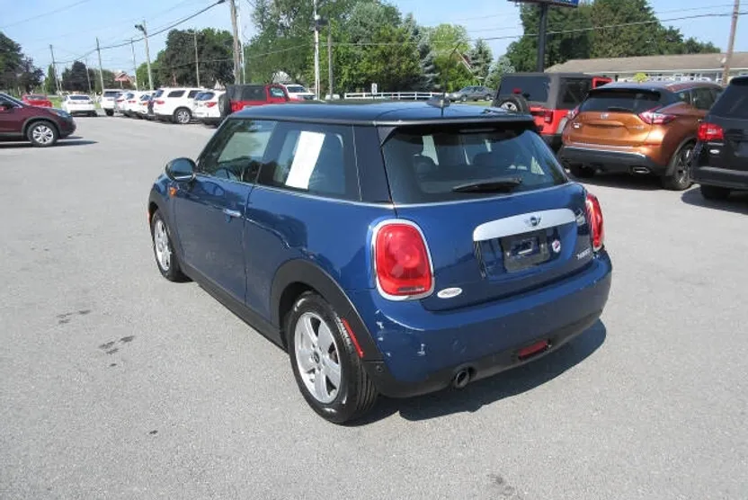 2014 Mini Cooper Hardtop Base photo 1