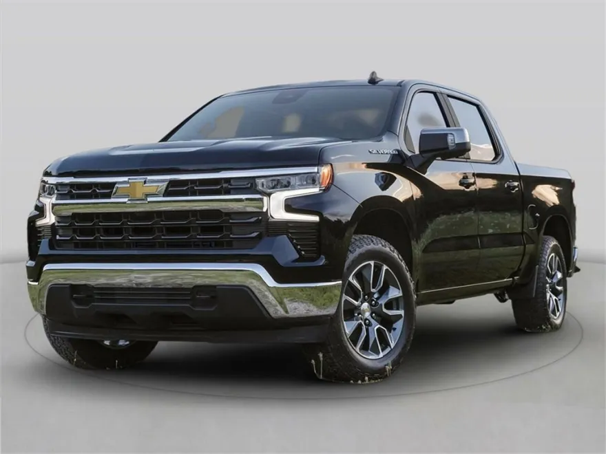 2024 Chevrolet Silverado 5500HD LT photo 1