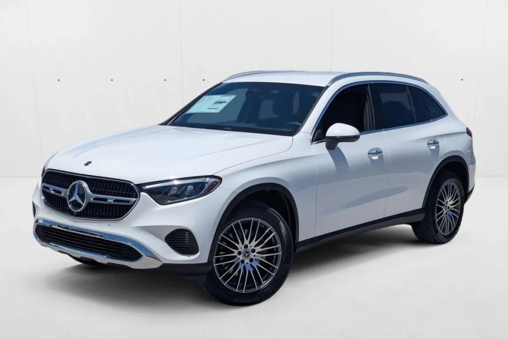 2026 Mercedes Benz GLC 300 photo 1