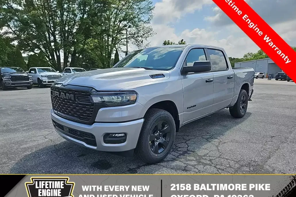 2025 Ram 1500 Tradesman photo 1