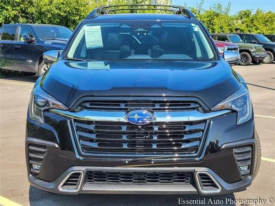 2023 Subaru Ascent Touring photo 1