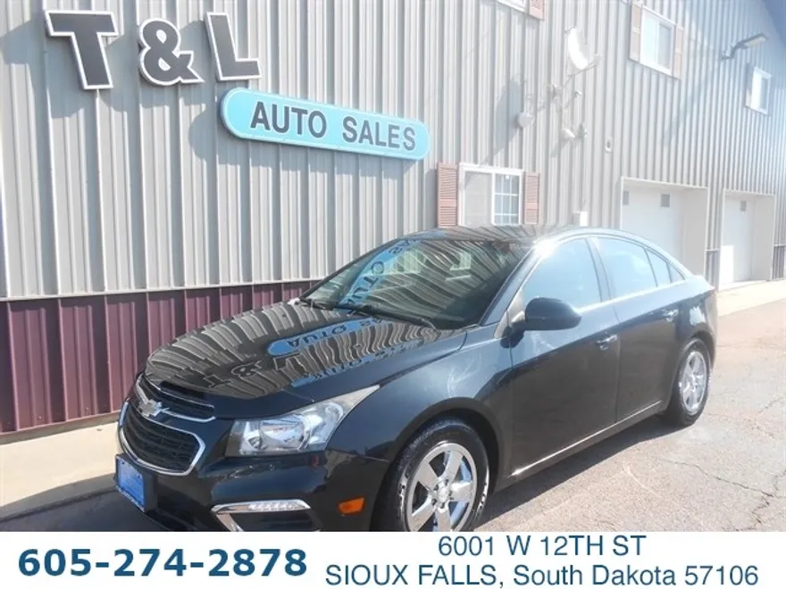 2015 Chevrolet Cruze LT photo 1
