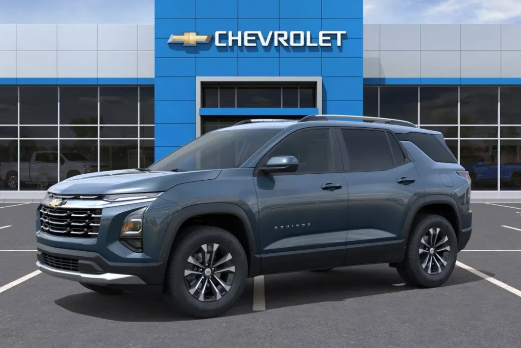 2026 Chevrolet Equinox LT photo 1
