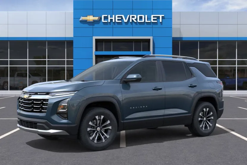 2026 Chevrolet Equinox LT photo 1