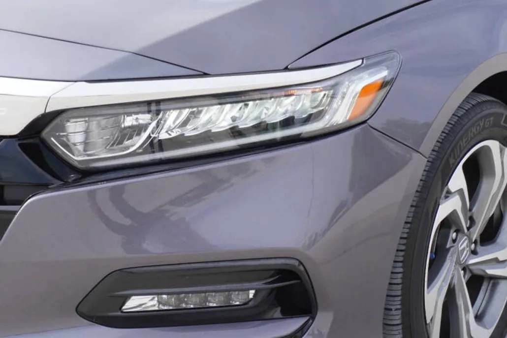 2019 Honda Accord EX-L photo 1